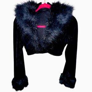 Women’s velvet fur lined black cropped super hawt jacket